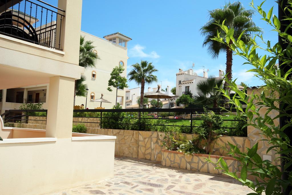 Jardin D'Alba Villamartin Оріуела Екстер'єр фото
