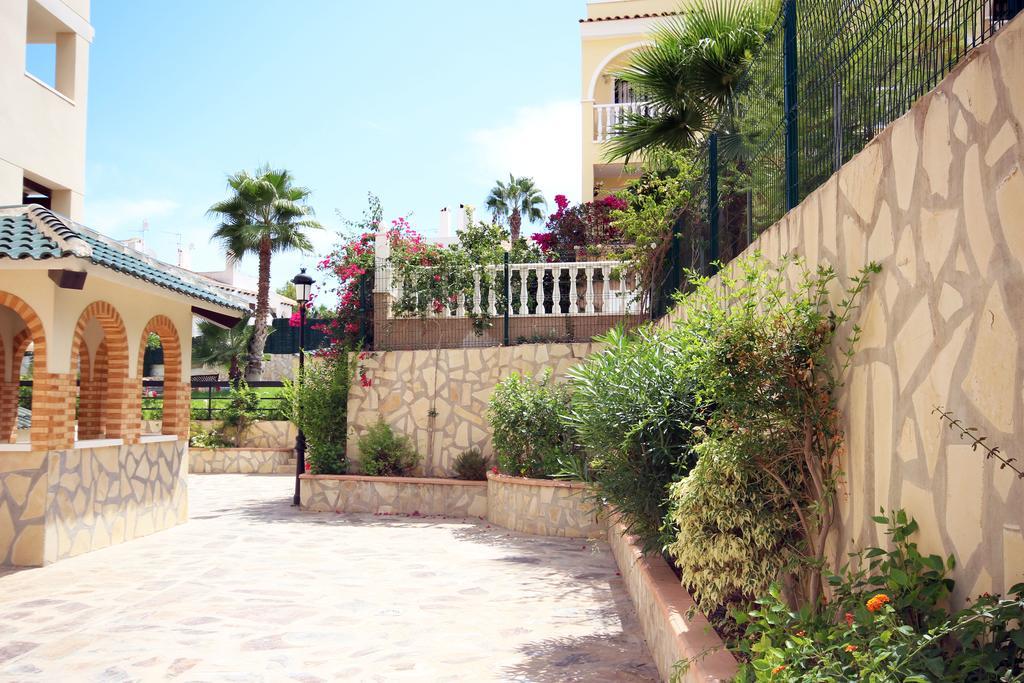 Jardin D'Alba Villamartin Оріуела Екстер'єр фото