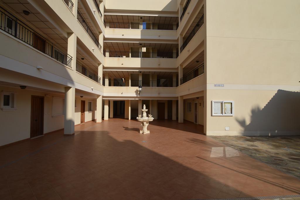 Jardin D'Alba Villamartin Оріуела Екстер'єр фото